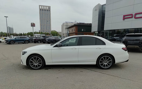 Mercedes-Benz E-Класс, 2021 год, 5 300 000 рублей, 10 фотография