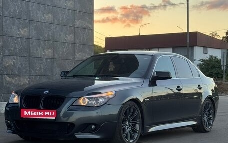 BMW 5 серия, 2008 год, 1 990 000 рублей, 2 фотография