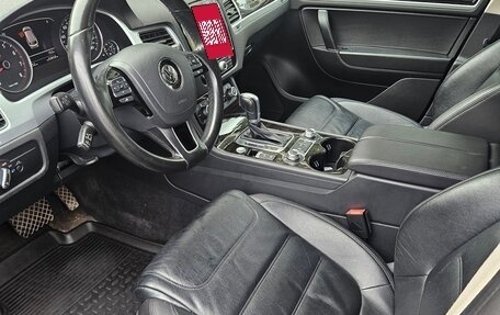 Volkswagen Touareg III, 2017 год, 2 845 000 рублей, 5 фотография
