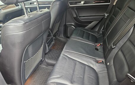 Volkswagen Touareg III, 2017 год, 2 845 000 рублей, 10 фотография