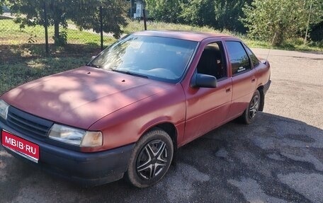 Opel Vectra A, 1991 год, 120 000 рублей, 1 фотография