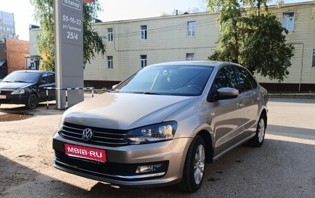Volkswagen Polo VI (EU Market), 2017 год, 1 350 000 рублей, 1 фотография