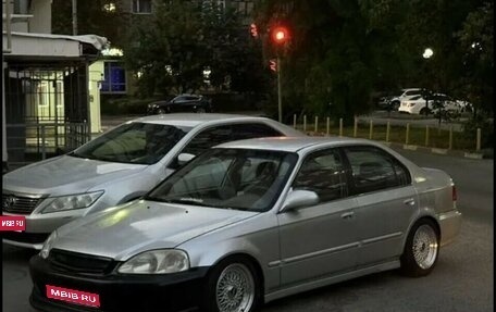 Honda Civic VII, 2000 год, 520 000 рублей, 1 фотография