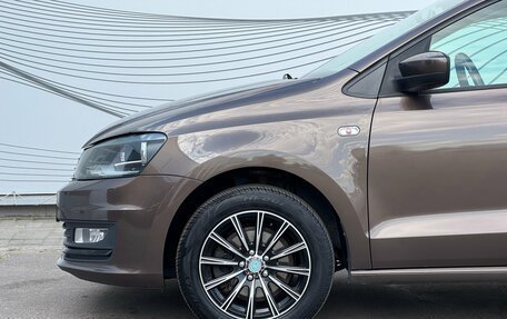 Volkswagen Polo VI (EU Market), 2015 год, 1 170 000 рублей, 2 фотография