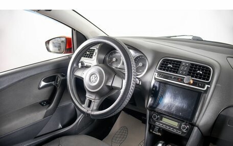 Volkswagen Polo VI (EU Market), 2010 год, 799 000 рублей, 11 фотография