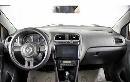 Volkswagen Polo VI (EU Market), 2010 год, 799 000 рублей, 12 фотография