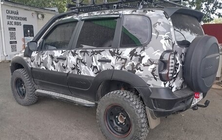 Chevrolet Niva I рестайлинг, 2005 год, 777 000 рублей, 7 фотография