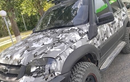 Chevrolet Niva I рестайлинг, 2005 год, 777 000 рублей, 14 фотография