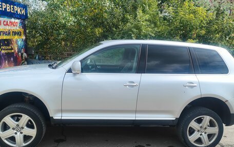 Volkswagen Touareg III, 2005 год, 800 000 рублей, 5 фотография