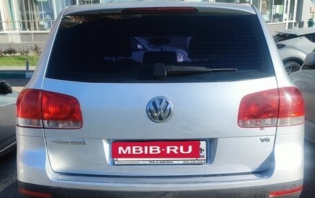 Volkswagen Touareg III, 2005 год, 800 000 рублей, 10 фотография