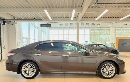 Toyota Camry, 2017 год, 2 449 900 рублей, 7 фотография