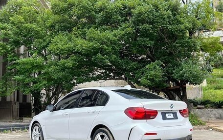 BMW 1 серия, 2023 год, 1 360 000 рублей, 6 фотография