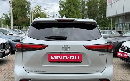 Toyota Highlander, 2026 год, 5 390 000 рублей, 31 фотография