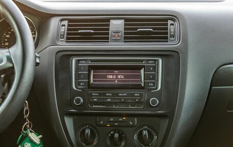 Volkswagen Jetta VI, 2015 год, 998 000 рублей, 17 фотография