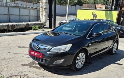 Opel Astra J, 2011 год, 650 000 рублей, 1 фотография
