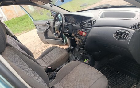 Ford Focus IV, 2001 год, 85 000 рублей, 7 фотография