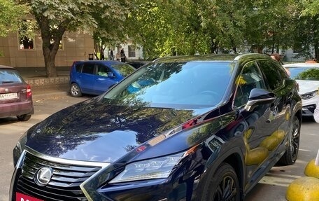 Lexus RX IV рестайлинг, 2019 год, 5 000 000 рублей, 10 фотография