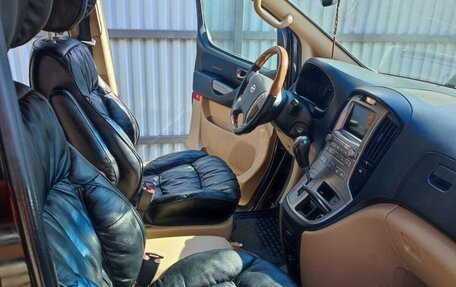 Hyundai Grand Starex Grand Starex I рестайлинг 2, 2011 год, 2 800 000 рублей, 4 фотография