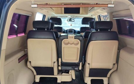 Hyundai Grand Starex Grand Starex I рестайлинг 2, 2011 год, 2 800 000 рублей, 7 фотография