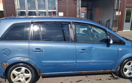 Opel Zafira B, 2007 год, 300 000 рублей, 9 фотография