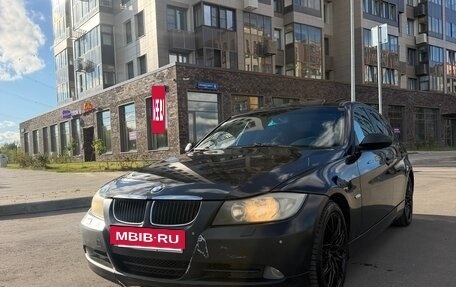 BMW 3 серия, 2005 год, 800 000 рублей, 3 фотография
