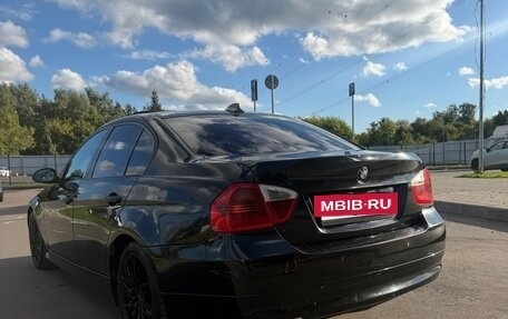 BMW 3 серия, 2005 год, 800 000 рублей, 4 фотография