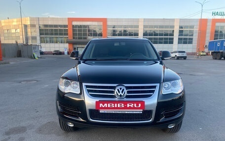 Volkswagen Touareg III, 2008 год, 2 400 000 рублей, 2 фотография
