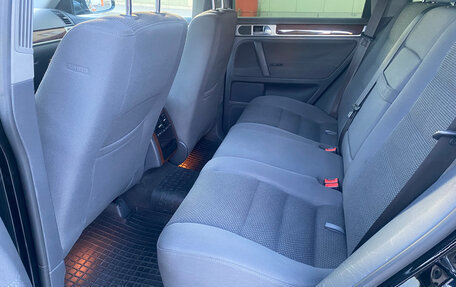 Volkswagen Touareg III, 2008 год, 2 400 000 рублей, 24 фотография
