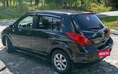 Nissan Tiida, 2010 год, 650 000 рублей, 14 фотография