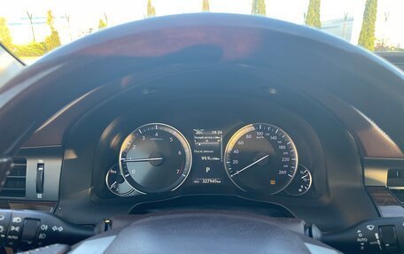 Lexus ES VII, 2016 год, 2 400 000 рублей, 13 фотография