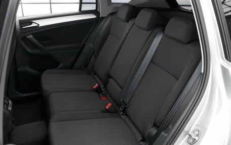 Volkswagen Tiguan II, 2020 год, 2 689 000 рублей, 11 фотография
