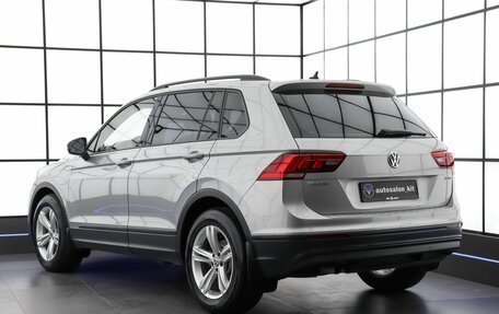 Volkswagen Tiguan II, 2020 год, 2 689 000 рублей, 6 фотография