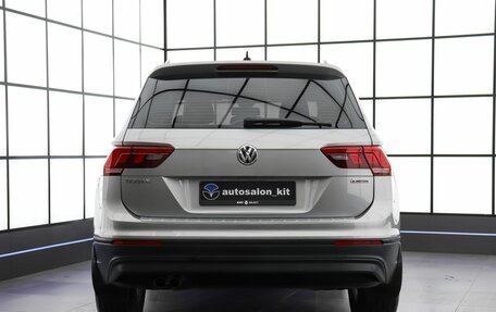 Volkswagen Tiguan II, 2020 год, 2 689 000 рублей, 5 фотография