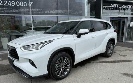Toyota Highlander, 2026 год, 5 500 000 рублей, 4 фотография