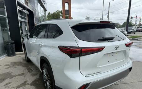 Toyota Highlander, 2026 год, 5 500 000 рублей, 14 фотография