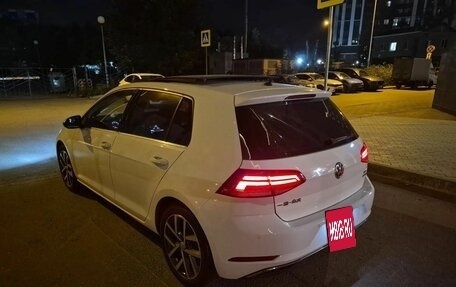 Volkswagen Golf VII, 2020 год, 1 800 000 рублей, 2 фотография