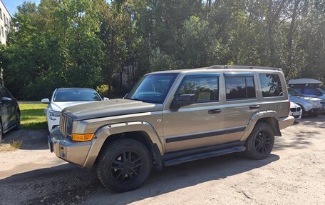 Jeep Commander, 2006 год, 1 150 000 рублей, 2 фотография