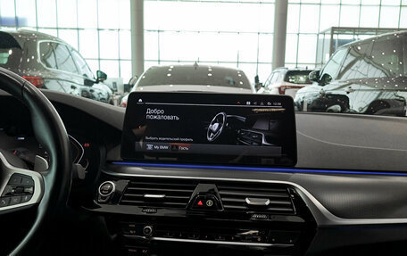 BMW 5 серия, 2021 год, 6 300 000 рублей, 19 фотография