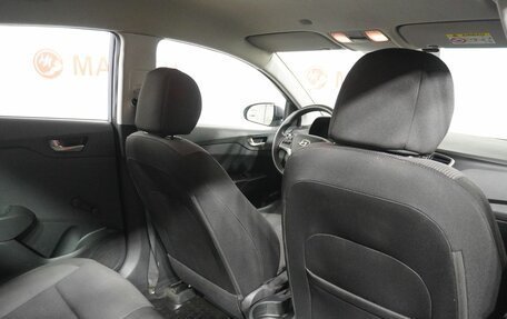 Hyundai Solaris II рестайлинг, 2017 год, 1 079 000 рублей, 11 фотография