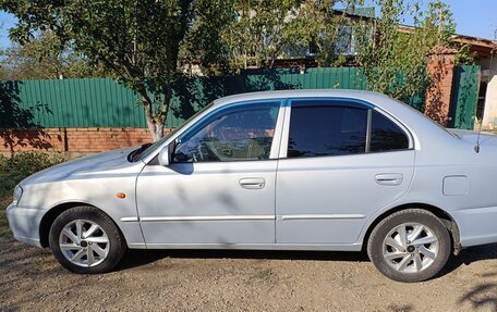 Hyundai Accent II, 2011 год, 349 000 рублей, 2 фотография