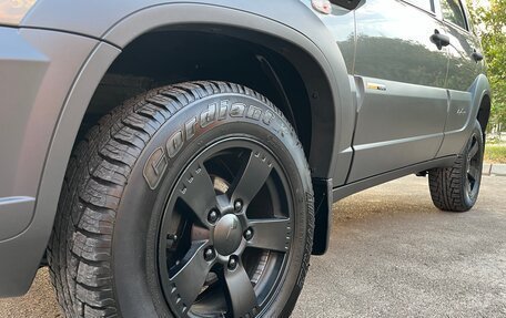 Chevrolet Niva I рестайлинг, 2017 год, 857 000 рублей, 15 фотография