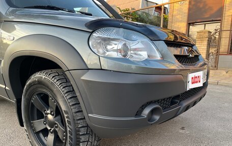 Chevrolet Niva I рестайлинг, 2017 год, 857 000 рублей, 16 фотография