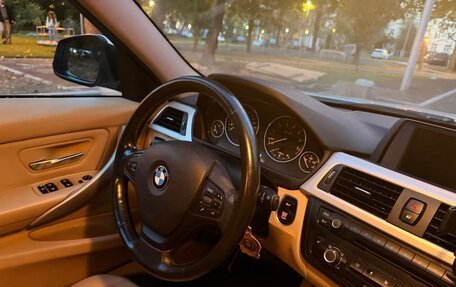 BMW 3 серия, 2013 год, 1 900 000 рублей, 9 фотография
