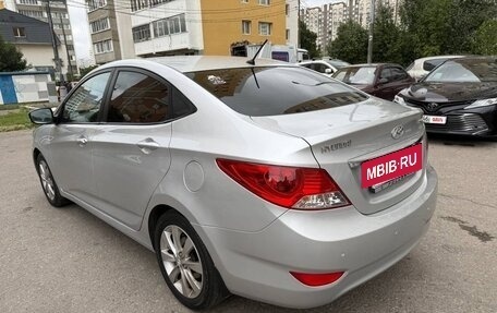 Hyundai Solaris II рестайлинг, 2012 год, 930 000 рублей, 6 фотография