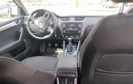 Skoda Octavia, 2017 год, 1 280 000 рублей, 3 фотография