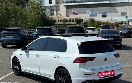 Volkswagen Golf VIII, 2022 год, 2 480 000 рублей, 8 фотография