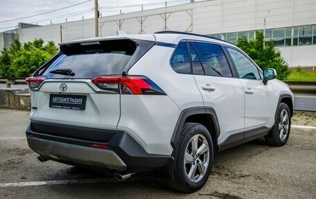 Toyota RAV4, 2021 год, 2 998 000 рублей, 7 фотография