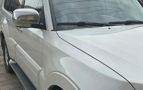 Mitsubishi Pajero IV, 2007 год, 1 000 000 рублей, 6 фотография