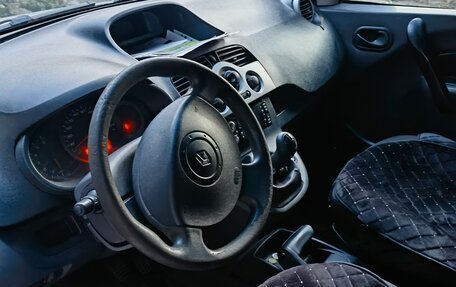Renault Kangoo II рестайлинг, 2011 год, 649 000 рублей, 6 фотография