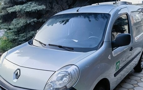 Renault Kangoo II рестайлинг, 2011 год, 649 000 рублей, 4 фотография